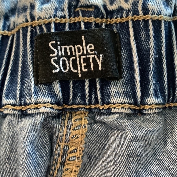 SIMPLE society size 11 elastic jeans - Picture 2 of 5
